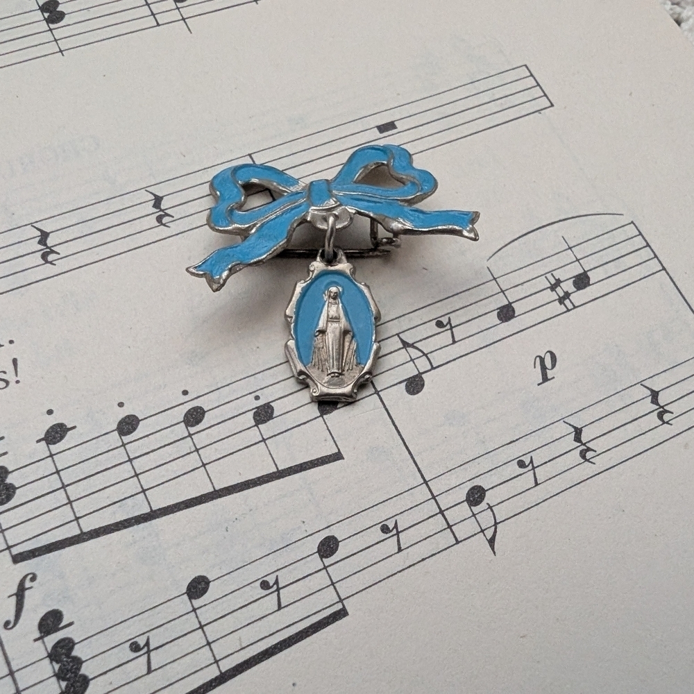 Vintage Religious Blue and Silver Bow Brooch with Pendant - Picture 2 of 7